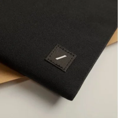 Native Union MacBook Pro 16" Stow Lite Sleeve _ Black